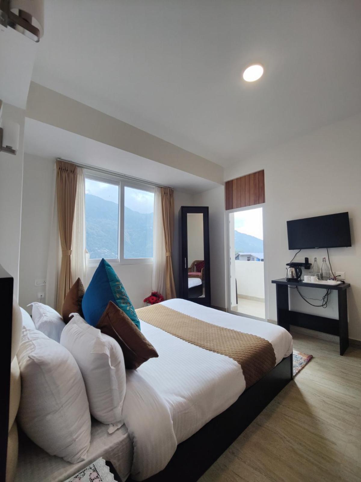 Maplewood Hotel & Spa Gangtok Exterior foto